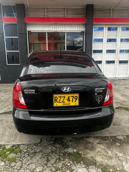 Hyundai Accent 1.4 Gls 4 P