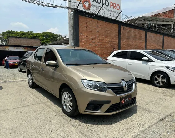Renault Logan 1.6 Authentique / Life