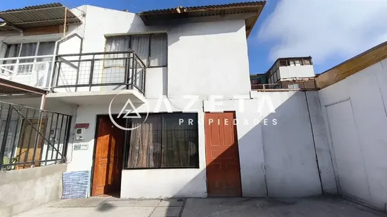 Casa En Venta De 4 Dorm. En Alto Hospicio