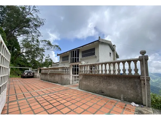 En Venta Casa 600 M2 De Construcción En San José De Los Altos 