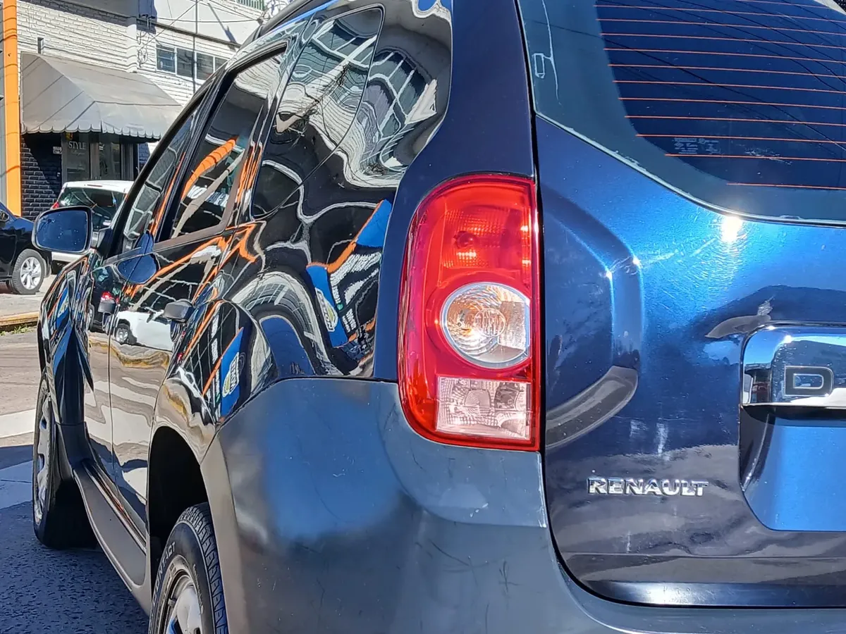 Renault Duster 1.6 4x2 Confort 110cv543618918285332485