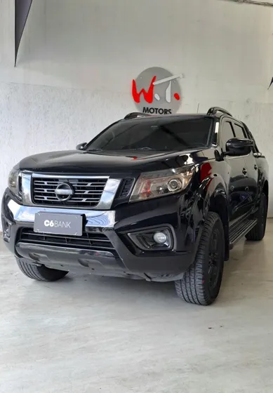 Nissan Frontier 2.3 Le Cab. Dupla 4x4 Aut. 4p