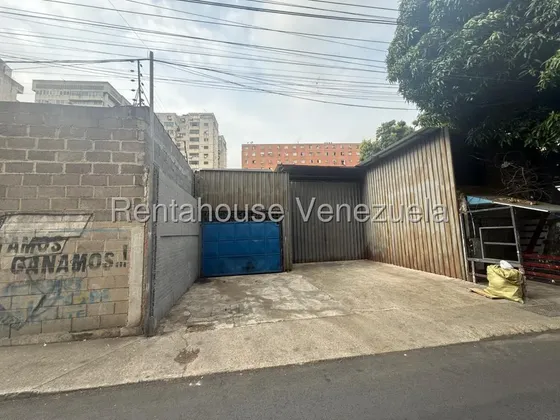 Galpon En Venta En La Campiña Caracas A Pie De Calle Deposito