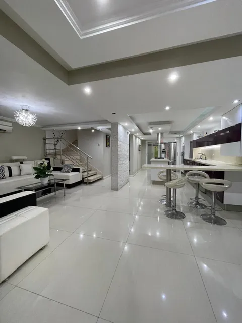 Town House Bello E Impecable En San Diego  Conjunto Residencial Los Frailes Amoblado Y Equipado ( Solo Clientes)s