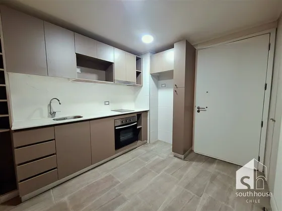 Depto Arriendo 1d1b Santa Isabel / Portugal Santiago J80