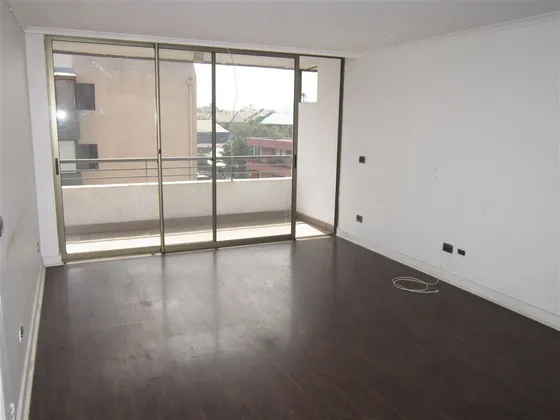 Impecable Departamento Oriente En Venta De 4 Dorm. En Ñuñoa