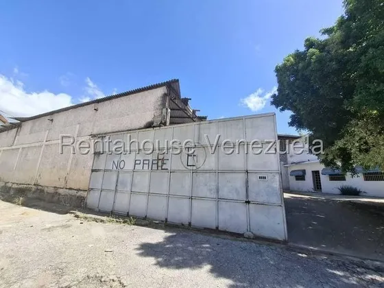 Galpon En Alquiler En  Guatire Mls #25-17139