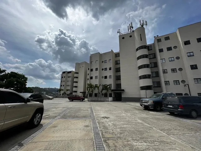Alquiler De Apartamento Tipo Estudio En Urb. Santa Inés Caracas - 1498 Inmobiliaria Maggi.