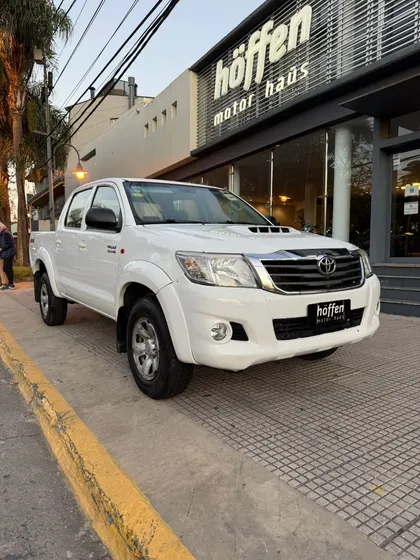 Toyota Hilux Pick-up 3.0 Cd Sr 171cv 4x4 - C3