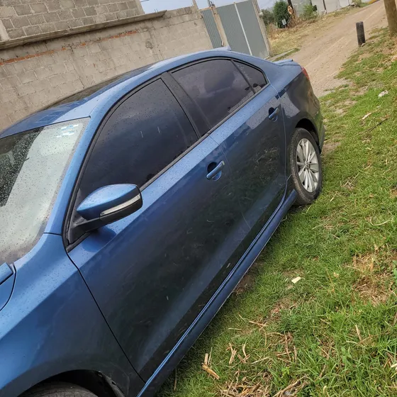 Volkswagen Jetta 2.5 Trendline At