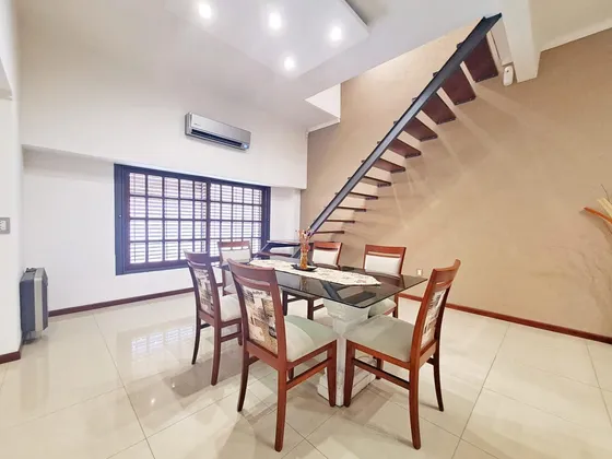 Venta Casa 5 Amb 183 M2 Garage Piscina Jardin Lanus Oeste