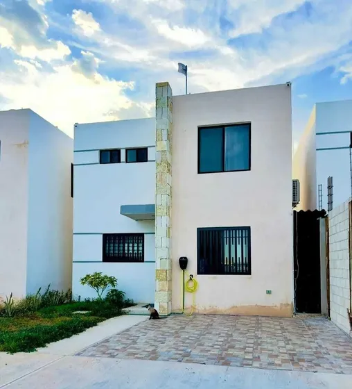Casa En Venta En Yaxnah Caucel