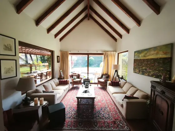 Hermosa Y Amplia Casa En Condominio, Amoblada O No Amoblada