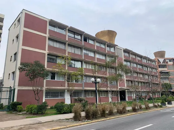 Departamento En Venta De 3 Dorm. En Providencia J80