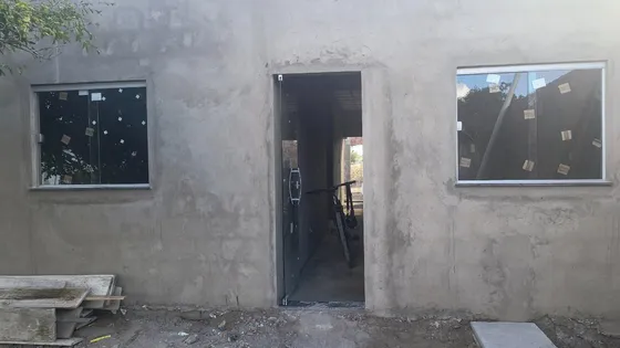 Casa Recém Construída Em Fase De Acabamento 