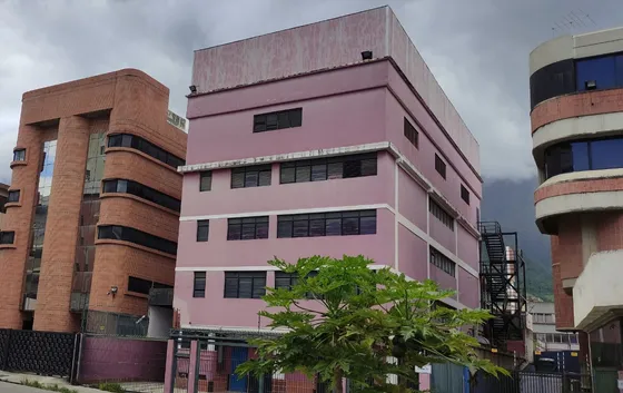 Edificio Industrial La Urbina Caracas