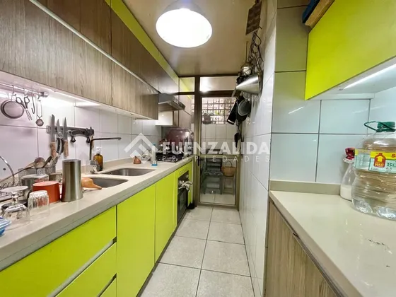 Departamento En Venta De 3 Dorm. En Recoleta