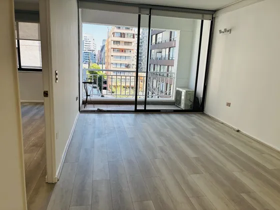 Arrienda Departamento 1 Dorm Metro Esc. Militar Est. Español