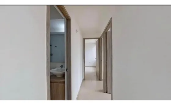 Vendo Apto Cerca Al C.c. Fabricato-bello Estrenar Garage + C. Útil