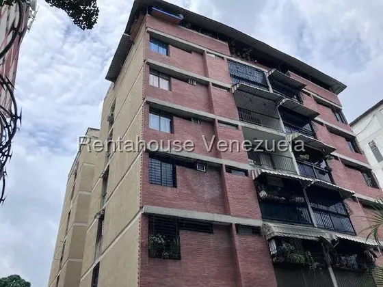 Apartamento En Alquiler En El Marques Comodo Y Centrico