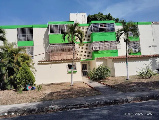 Apartamento En Venta Urb Morro 2 San Diego                              Jc-lp