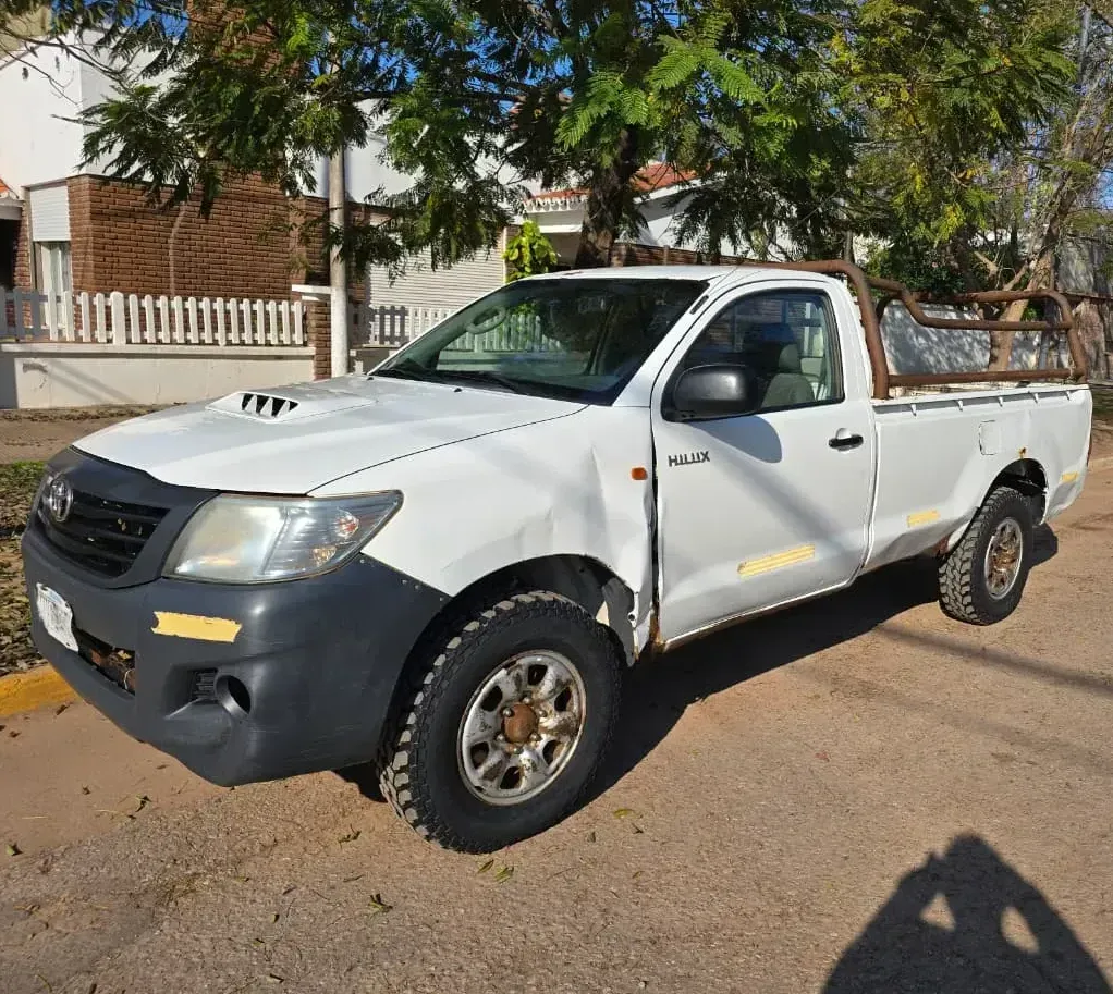 Toyota Hilux Pick-Up 2.5 Cs Dx Pack I 120cv 4x4