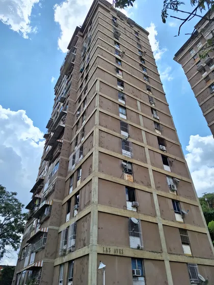 Apartamento Ubicado En El Conjunto Residencial El Paraiso, Calle Cerrada Con Vigilancia
