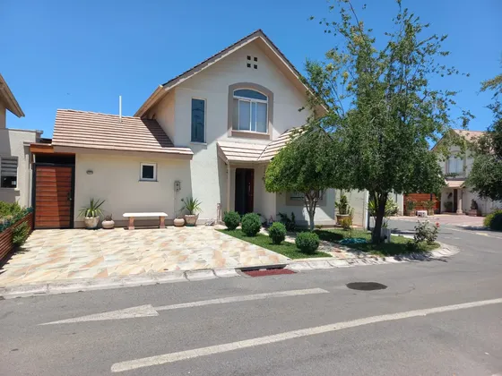 Venta De Hermosa Propiedad En Alto Sacramento
