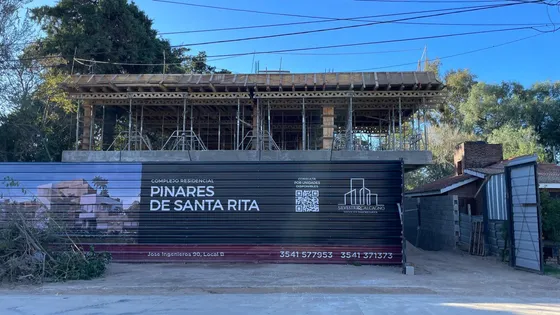 Venta Departamento Monoambiente, Cochera, Pileta, Barrio Santa Rita. Financiación, En Pozo.