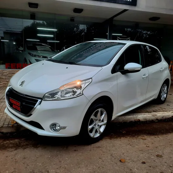 Peugeot 208 1.5 Allure Touchscreen