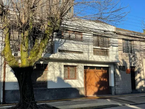 Carrera, Entre Libertad Y Bulnes