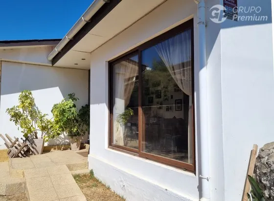 Oportunidad Casa Con Amplio Terreno Y Piscina!