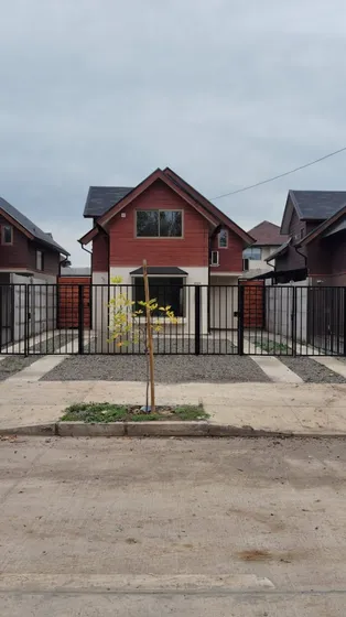 Se Arrienda Casa En El Avellano Ii, Las Rastras, Talca 13 Uf