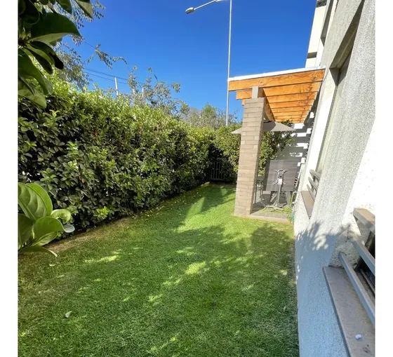 Dpto En Venta. 2 Hab. Terraza Y Jardín Privados