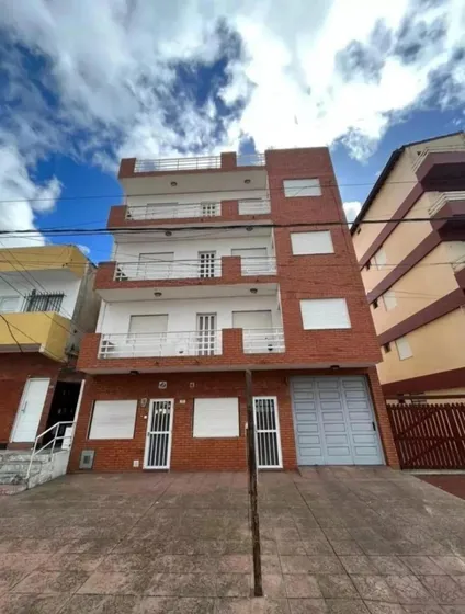 Complejo De Viviendas En Venta - 12 Ufs - 626mts2 - Santa Teresita  