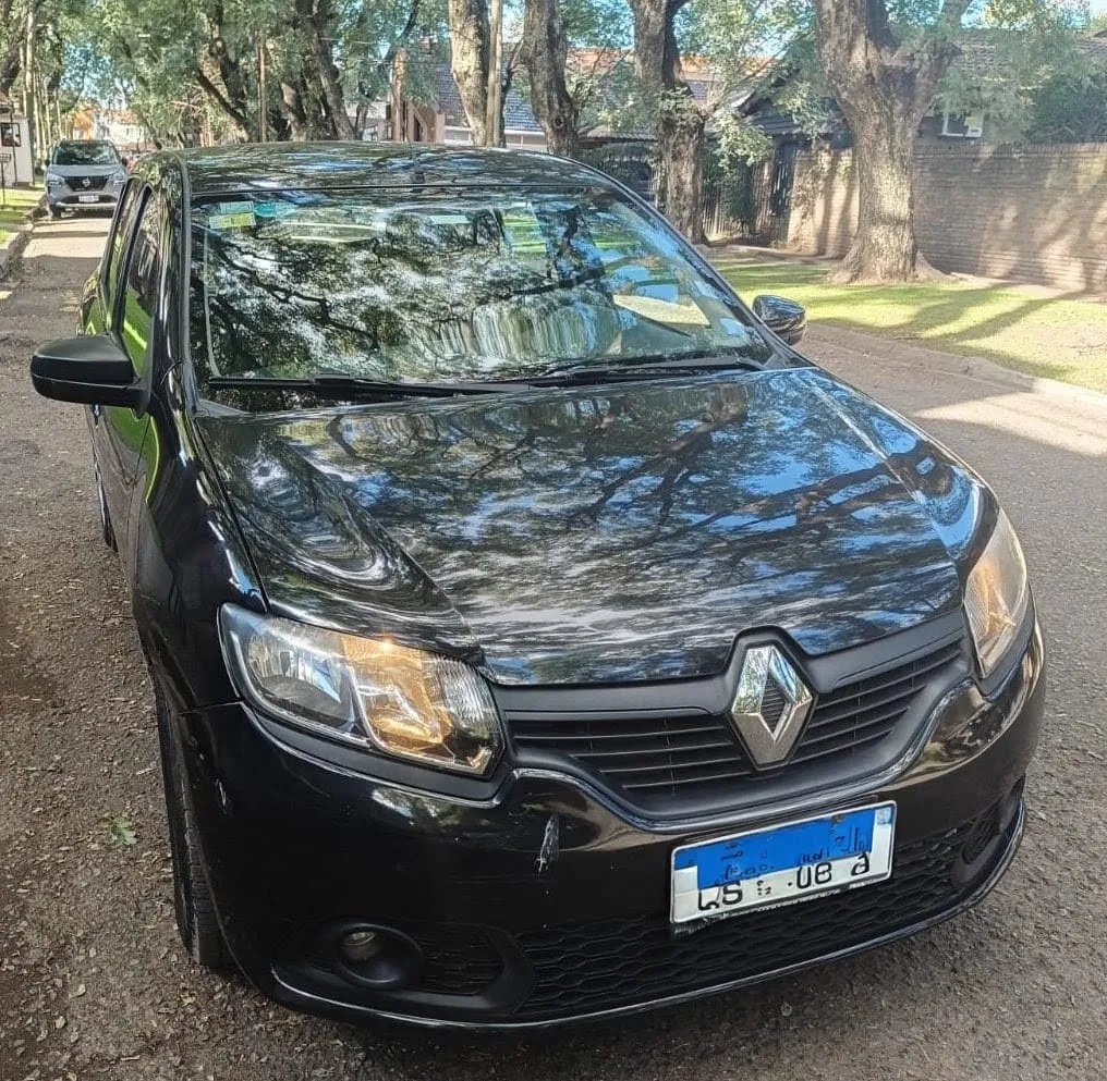 Renault Sandero 1.6 Dynamique 90 hp ABS