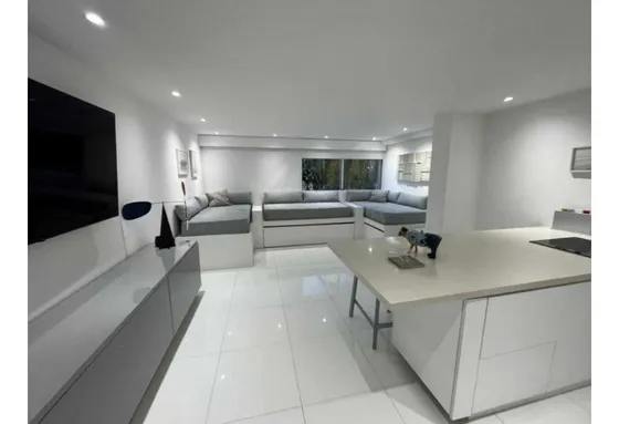 Vendo/alquilo Apartamento 70m2 Camuri Grande 4298