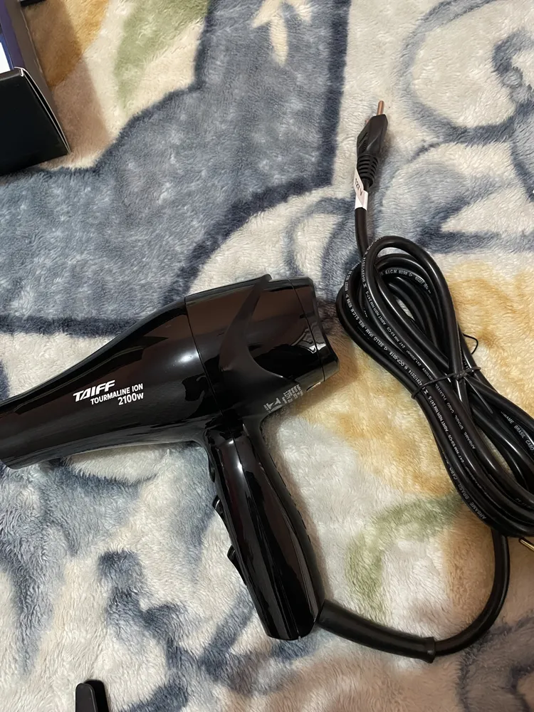 Secador Taiff Tourmaline Íon 2100W – Alta Performance Preto - Imagem 4