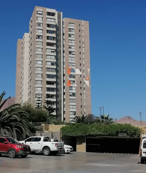Arriendo A Empresas En Cerro Paranal (95928)