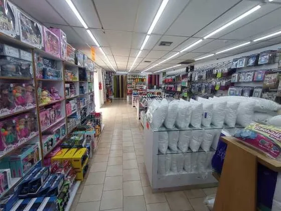 Local Comercial Con Excelente Ubicacion En Pleno Centro De Valencia Carabobo. St