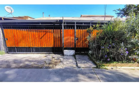 ¡casa Acogedora En Venta En El Bosque!