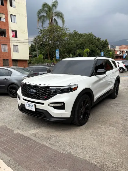 Ford Explorer St
