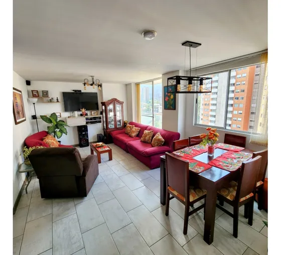 Venta De Apartamento En Envigado, Loma Del Esmeraldal
