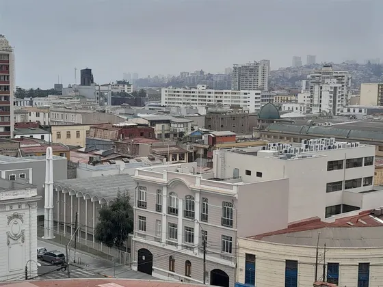 Casa En Venta De 15 Dorm. En Valparaíso