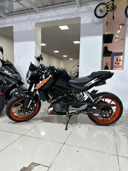 Ktm Duke 200 2021 26500km /kawacolor