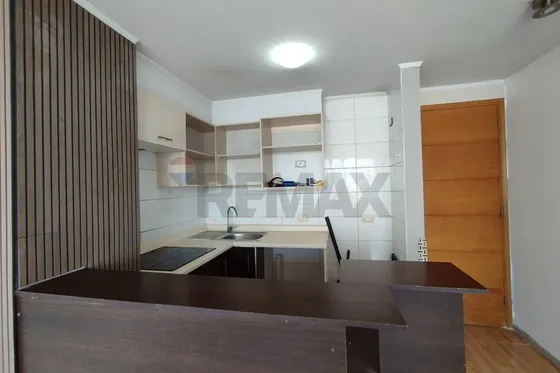 Arriendo Depto 2d 2b Metro Rodrigo De Araya