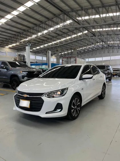 Chevrolet Onix 1.0t Premier Sedan At