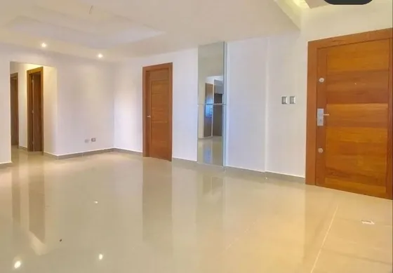 Foxpiantini.com - Z105 | Apartamento De Lujo En Piantini Y Serralles | Torre Moderna Y Vistas Panorámicas