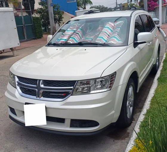 Dodge Journey 2.4 Sxt 5 Pas At