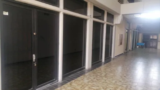 Local En Venta En Edificio Cachamay, Puerto La Cruz